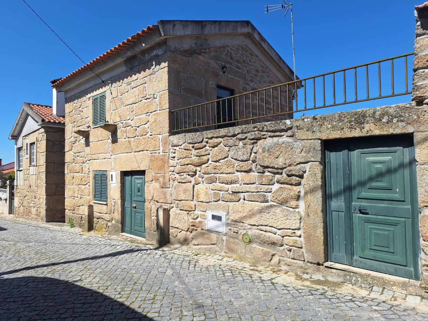  kaufen Dorfhaus Outeiro de Gatos Mêda 1